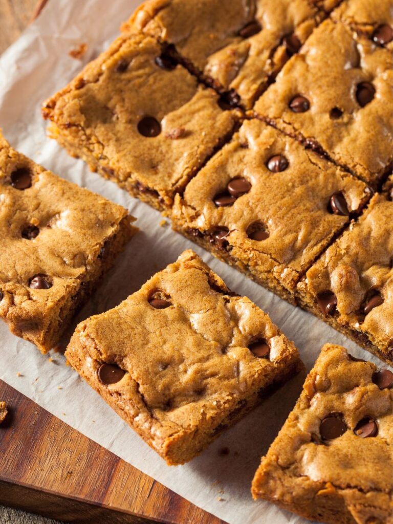 Pioneer Woman Chocolate Chip Bars