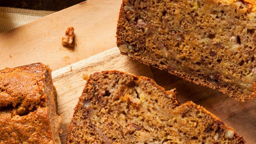 Pioneer Woman Date Nut Bread