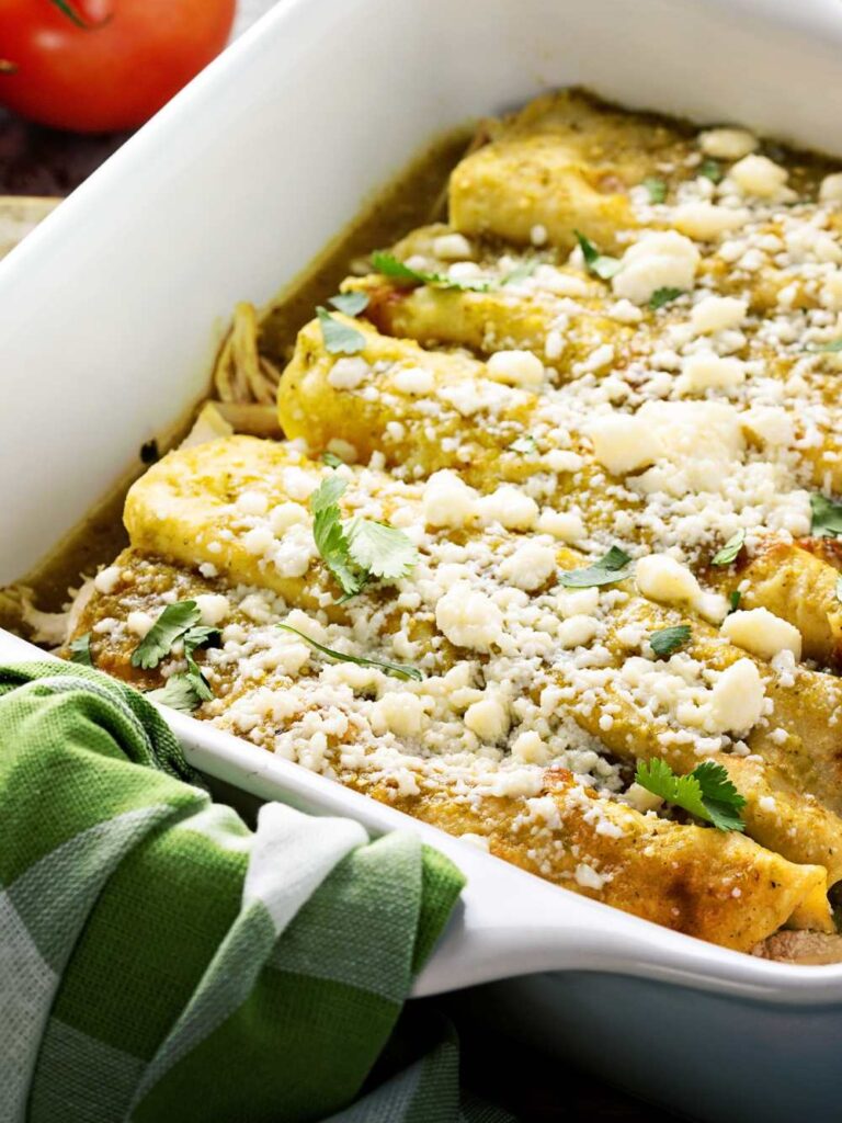 Pioneer Woman Green Chile Chicken Enchilada Casserole