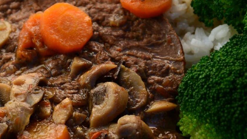 Pioneer Woman Swiss Steak