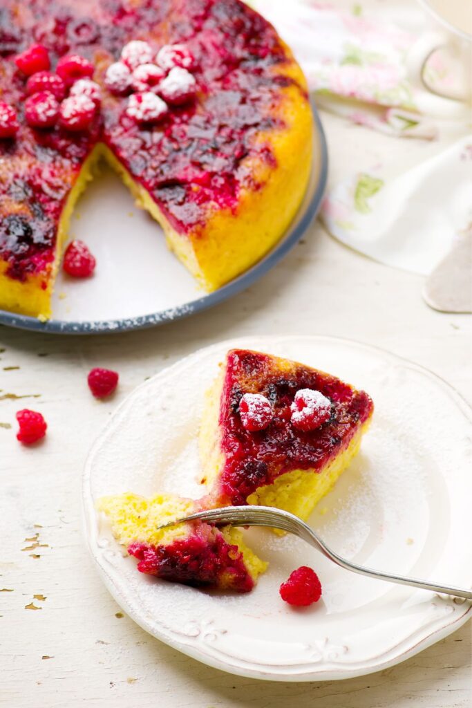 Pioneer Woman Boozy Berry Upside Down Cake