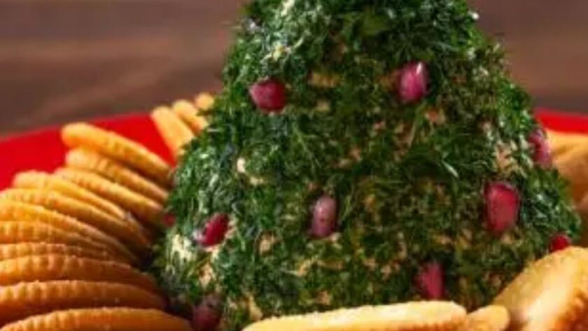 Pioneer Woman Christmas Tree Cheese Ball