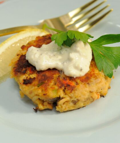 Pioneer Woman Salmon Cakes