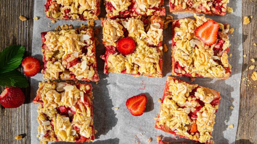 Pioneer Woman Strawberry Cobbler Squares