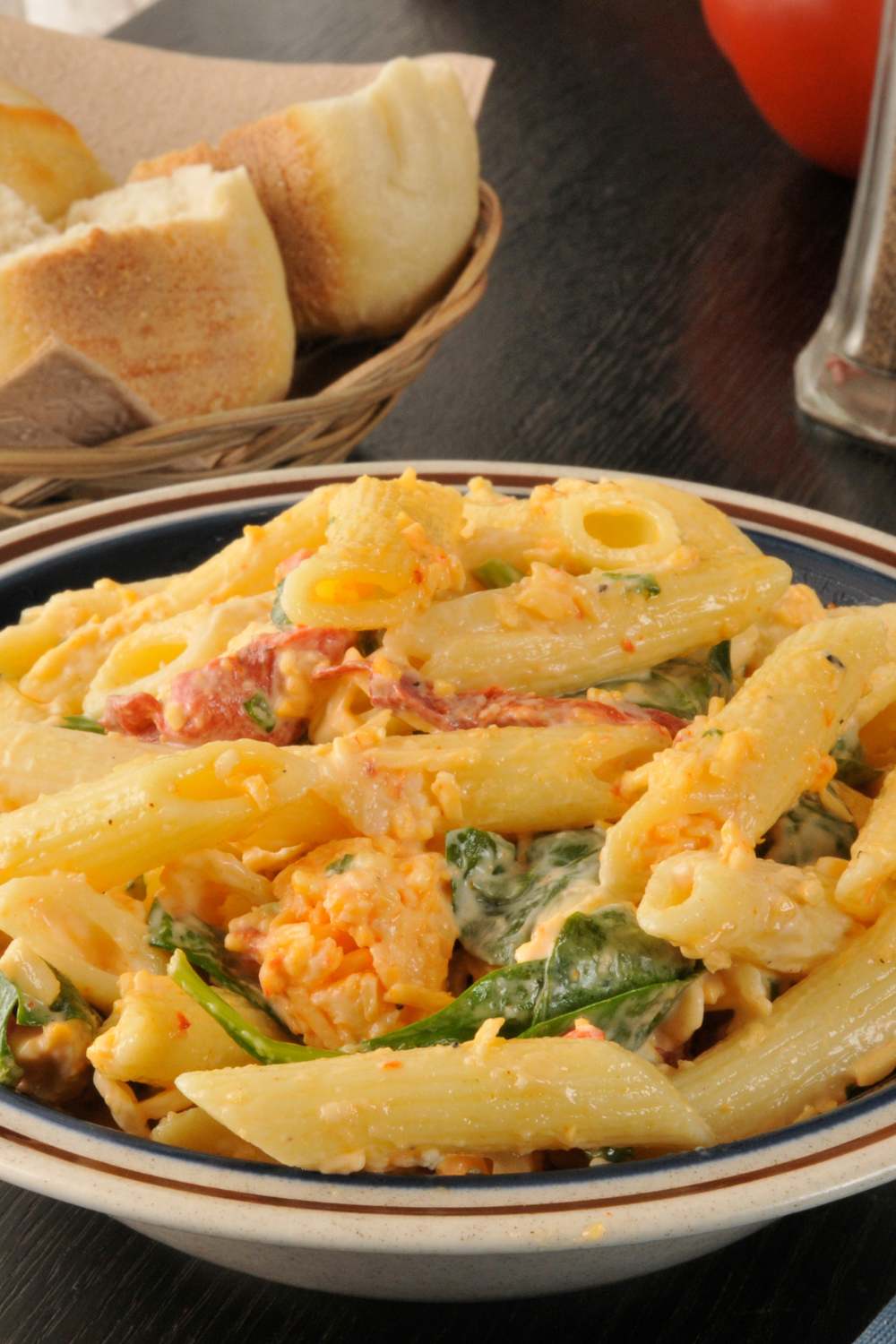 Pioneer Woman Smoked Gouda Pasta Salad