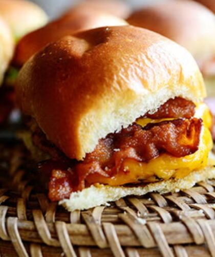 Pioneer Woman Chicken Bacon Sliders