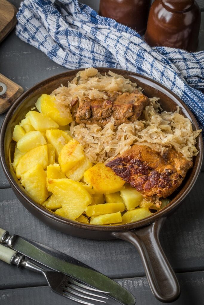 Pioneer Woman Pork Ribs And Sauerkraut