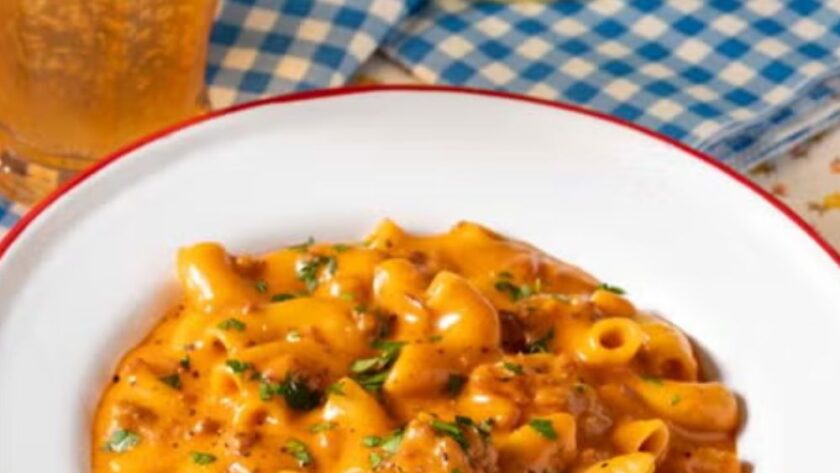 Pioneer Woman Cheeseburger Macaroni