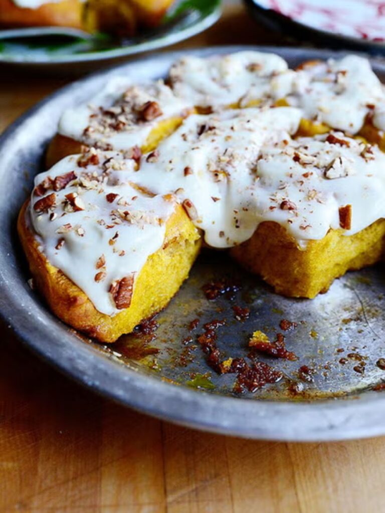 Pioneer Woman Pumpkin Cinnamon Rolls