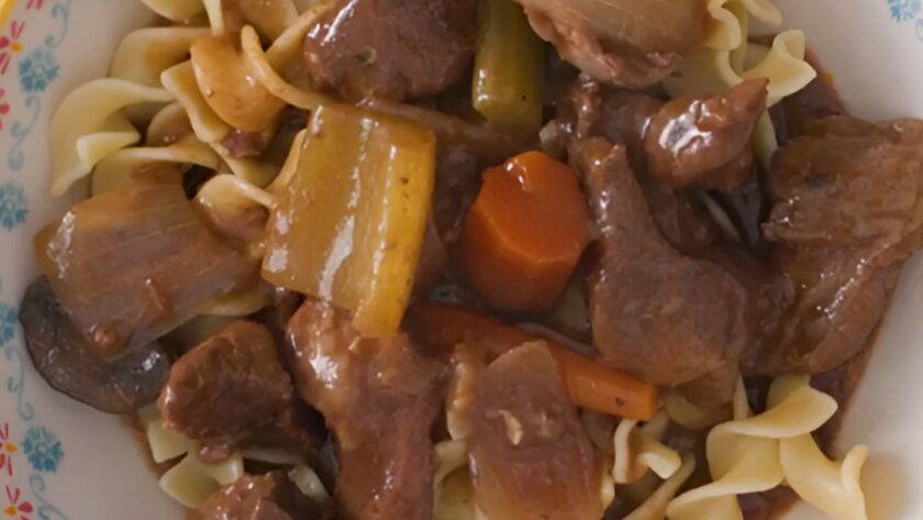 Pioneer Woman Slow Cooker Beef Stew