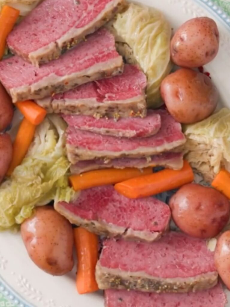 Pioneer Woman Slow Cooker Corned Beef And Cabbage