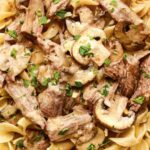 Pioneer Woman Crockpot Beef Stroganoff