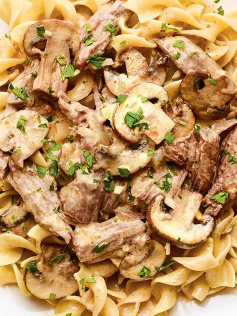 Pioneer Woman Crockpot Beef Stroganoff