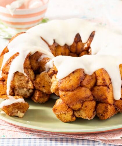 Pioneer Woman Cinnamon Roll Monkey Bread