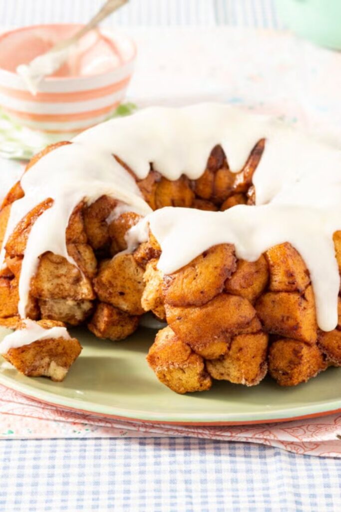 Pioneer Woman Cinnamon Roll Monkey Bread