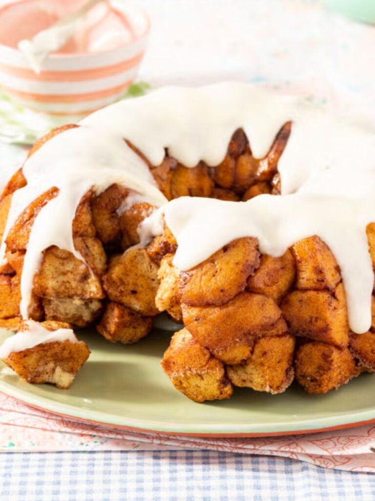 Pioneer Woman Cinnamon Roll Monkey Bread