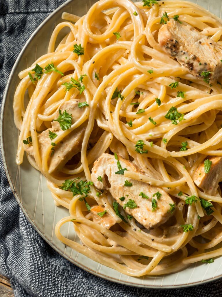 Pioneer Woman Chicken Fettuccine Alfredo