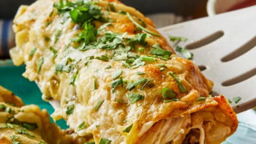 Pioneer Woman Green Chile Chicken Enchiladas