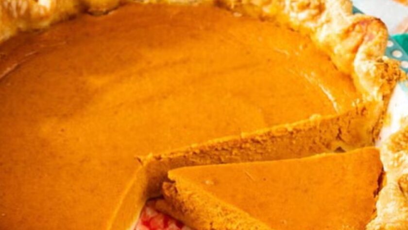 Pioneer Woman Pumpkin Pie​