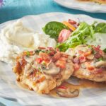 Pioneer Woman Smothered Chicken