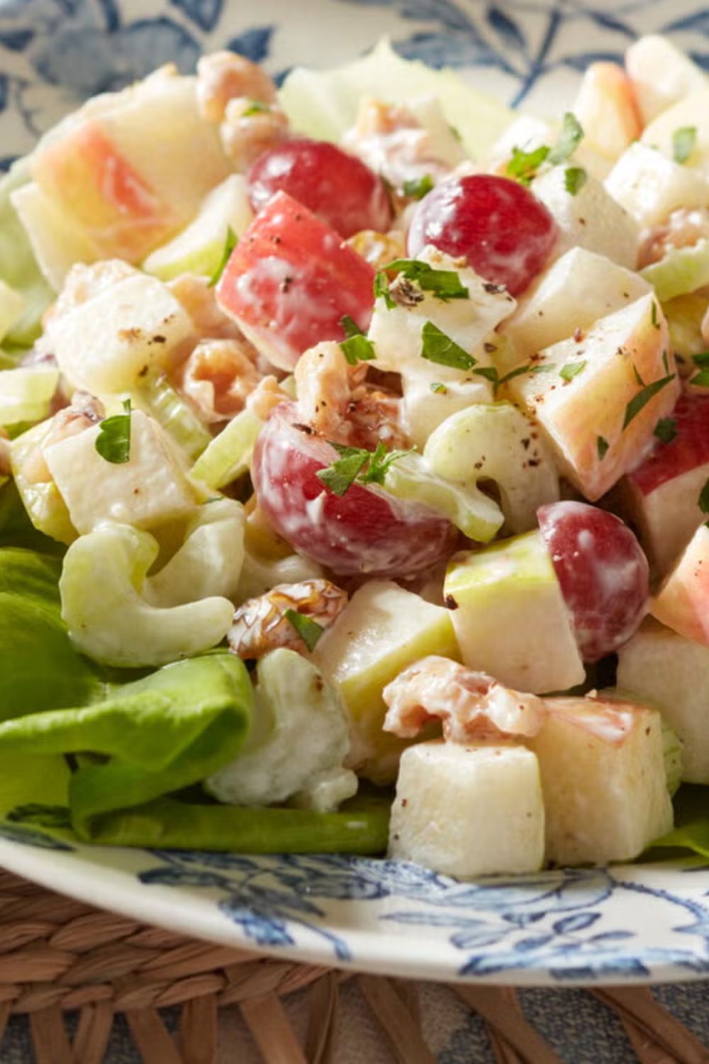 pioneer woman waldorf salad​