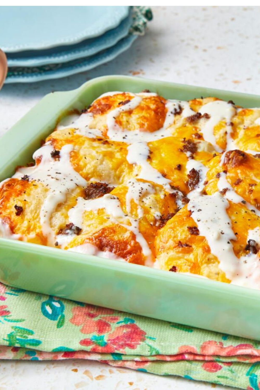 Pioneer Woman Biscuits and Gravy Casserole