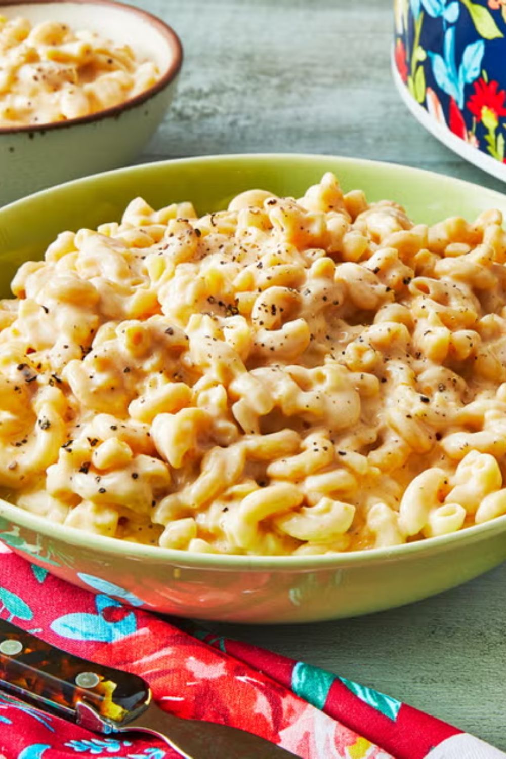 Pioneer Woman Crock Pot Mac and Cheese