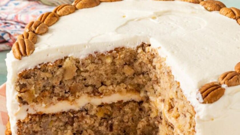 Pioneer Woman Hummingbird Cake