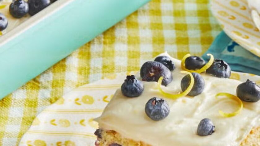 Pioneer Woman Lemon Blueberry Pound Cake​