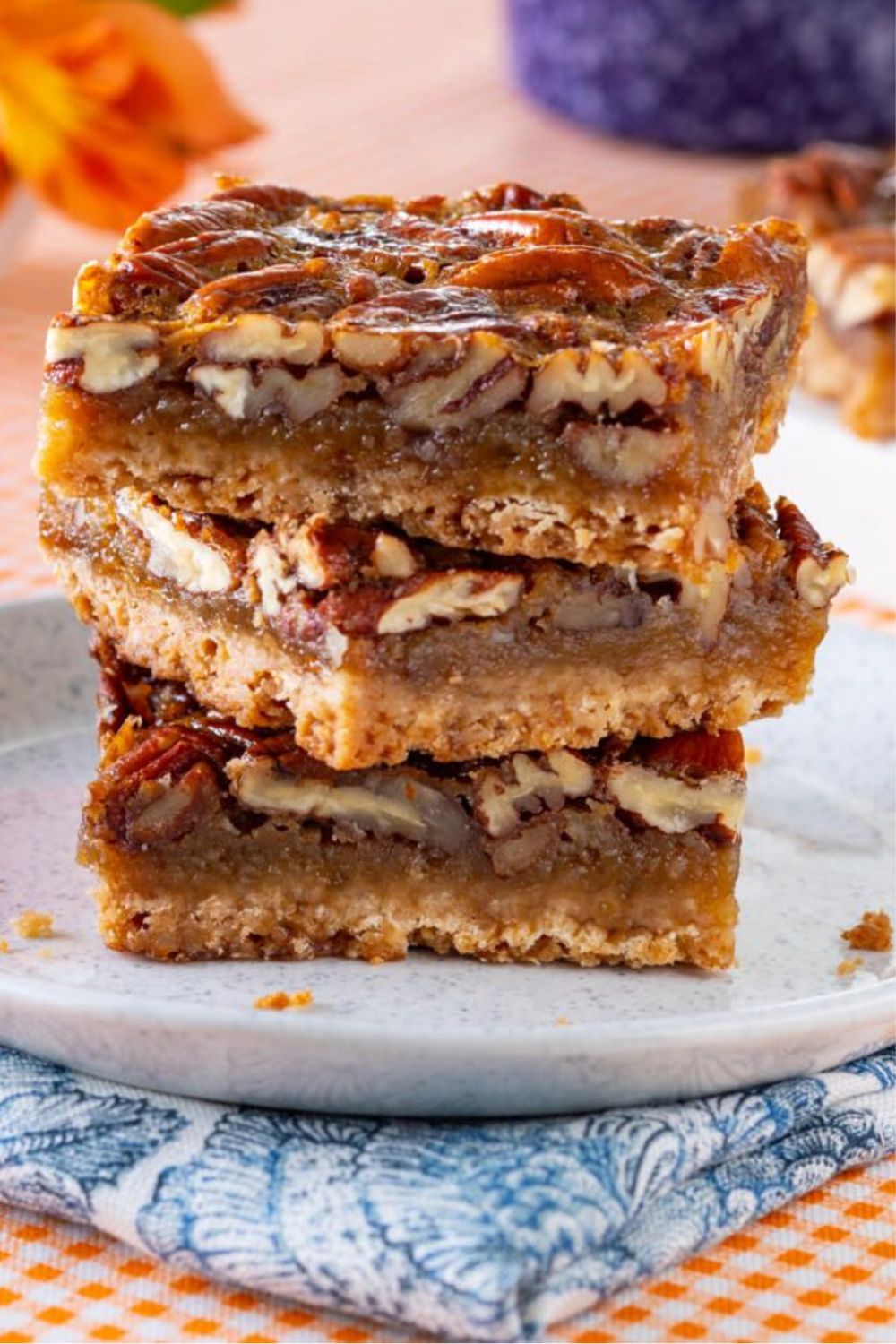 Pioneer Woman Pecan Pie Bars