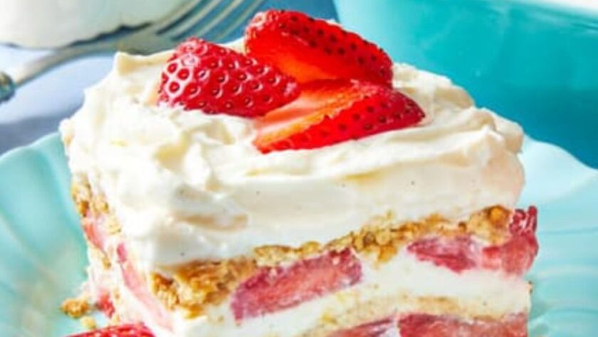 Pioneer Woman Strawberry Icebox Cake