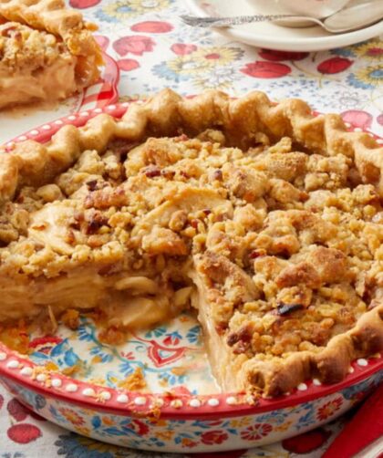 pioneer woman dreamy apple pie​