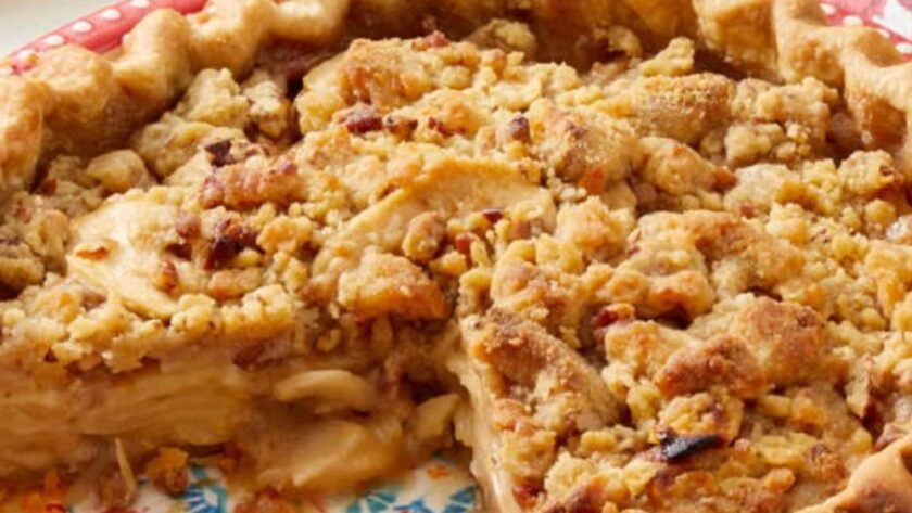 pioneer woman dreamy apple pie​